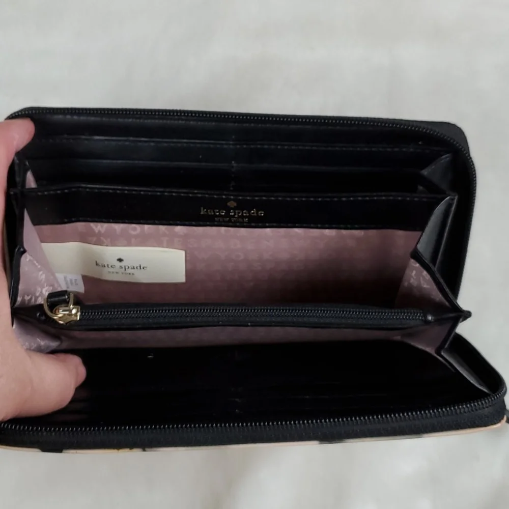 Kate Spade women wallet zipper fly